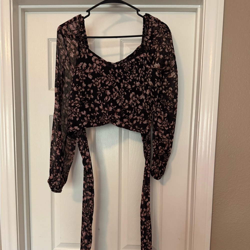 Floral Black and Pink Women's Top